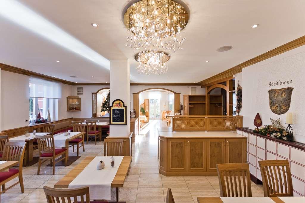 Arthotel Ana Flair Нёрдлинген Экстерьер фото